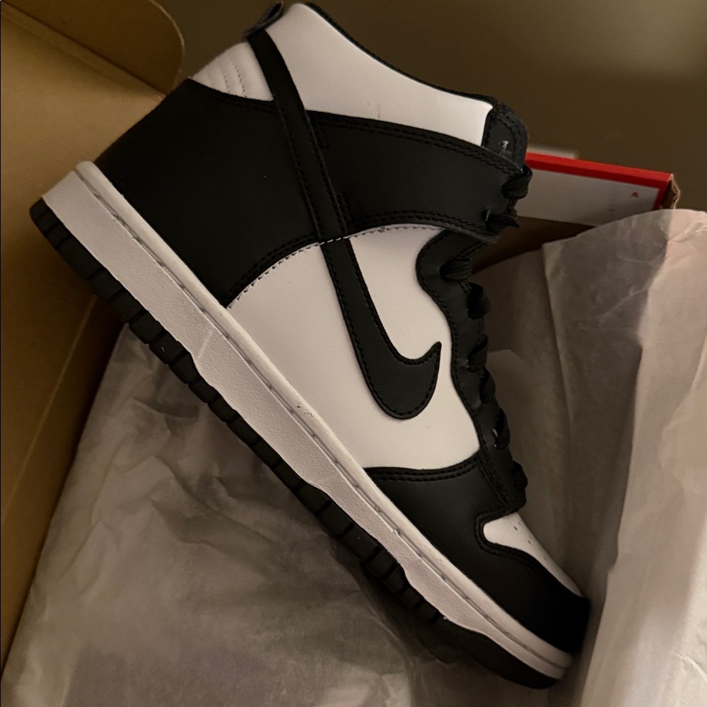 Nike Black and White High-Tops